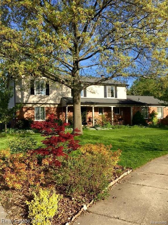 Foto del edificio - 5837 Folkstone Dr