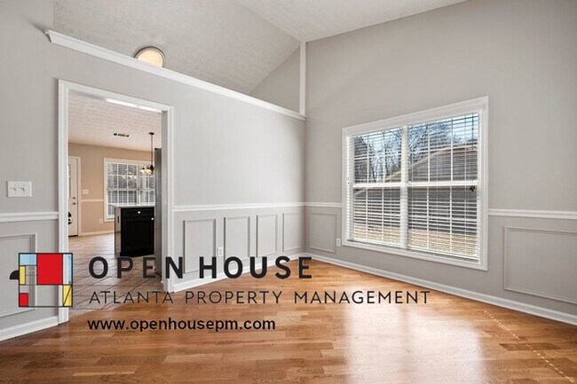 Foto del edificio - 1325 Cedar Oak Ln, Lawrenceville