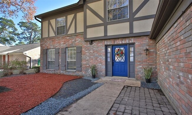 Building Photo - 11303 Golden Ray Dr