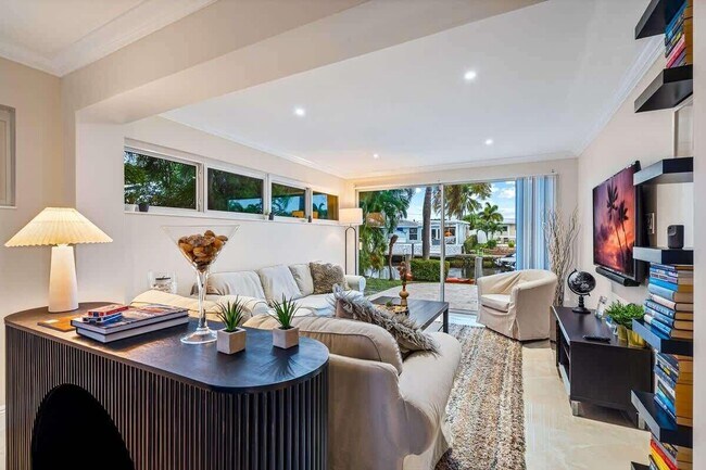 Foto del edificio - 720 SE 5th Ave