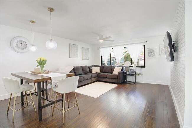 Foto del edificio - 9428 SW 51st Ct