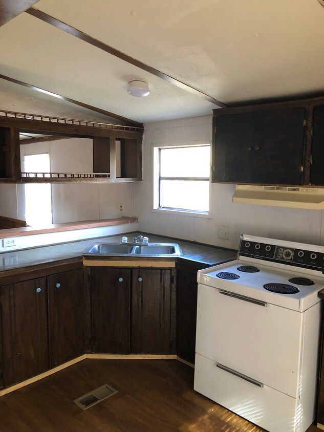 480 Frank Arrowood Rd, Cornelia, GA 30531 House Rental in Cornelia