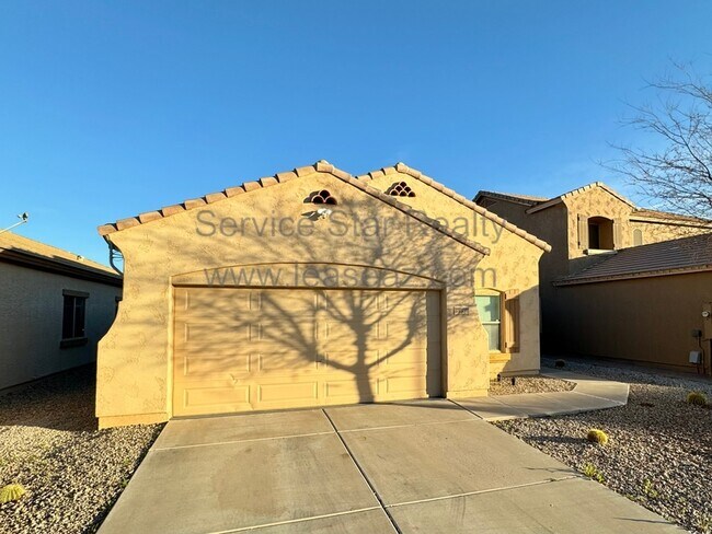 Building Photo - 7221 S 53rd Ln