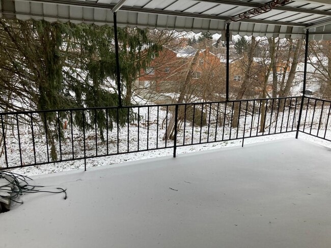 Foto del edificio - 2313 Vodeli St