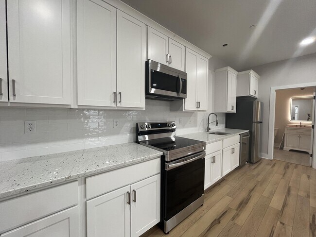 Foto del edificio - 515 E Washington St