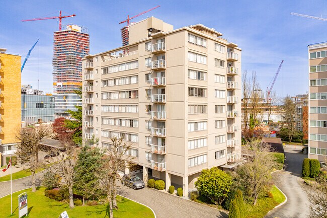 Photo du bâtiment - Shannon Tower