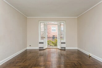 Building Photo - 4 Midland Gardens