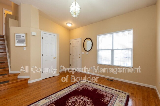 Building Photo - 1141 Fall River Cir