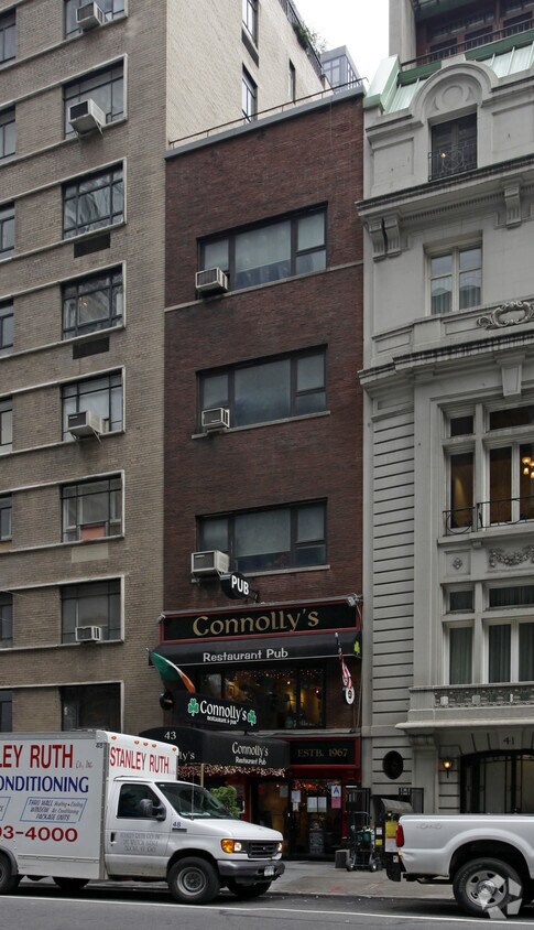 Primary Photo - 43 W 54th St