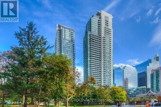 Building Photo - 5168-5168 Yonge St