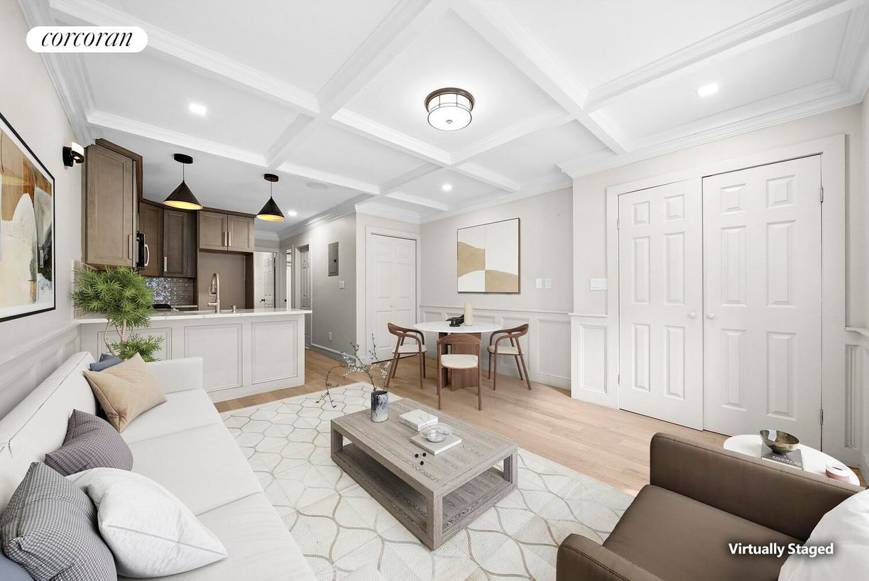 Foto principal - 933 Greene Ave
