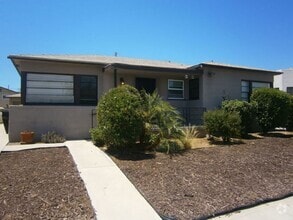Building Photo - 4872 Bancroft St