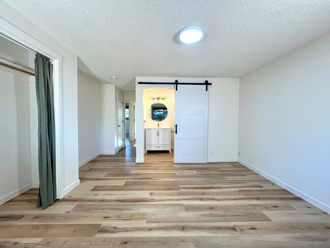 Foto del edificio - 2806 NE Shepard Rd
