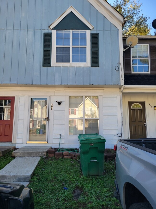Photo - 496 Prince of Wales Townhome