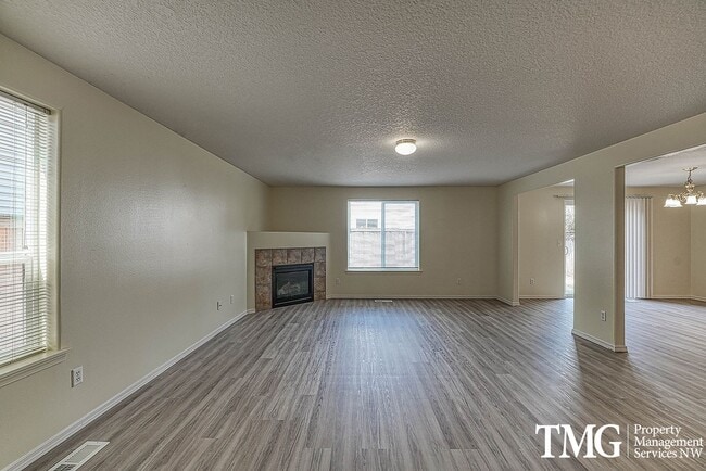 Photo - 15012 NE 68th Way House