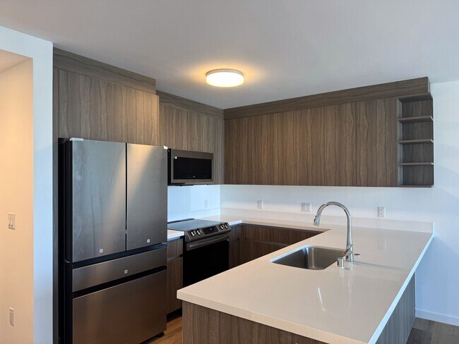 Foto del edificio - The Park On Keeaumoku - One bedroom, one bath, one parking in the Rycroft Tower