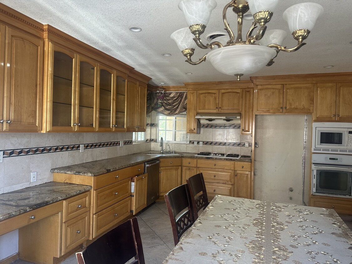 Foto principal - 13082 Sirius Ave
