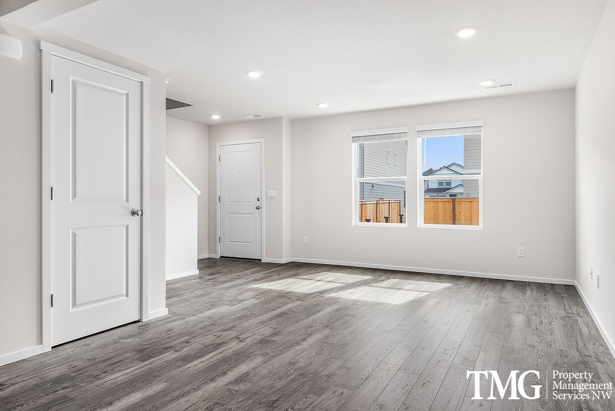 Wonderful 3 Bed 2.5 Bath Townhome in Orcha... - Wonderful 3 Bed 2.5 Bath Townhome in Orcha...