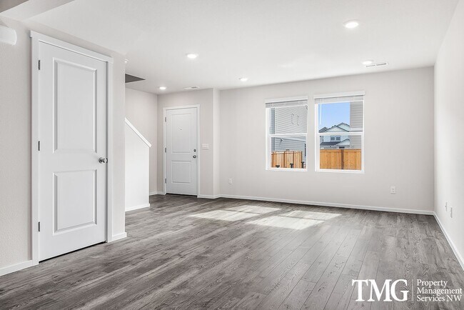 Wonderful 3 Bed 2.5 Bath Townhome in Orcha... - Wonderful 3 Bed 2.5 Bath Townhome in Orcha...