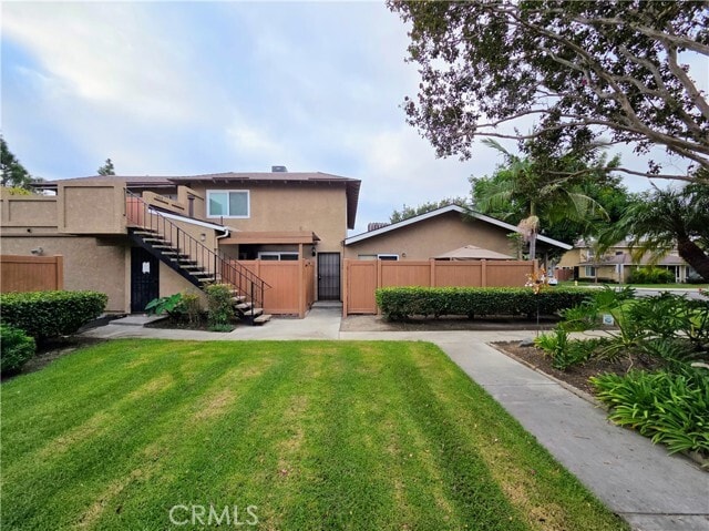 Foto del edificio - 16806 Sierra Vista Way