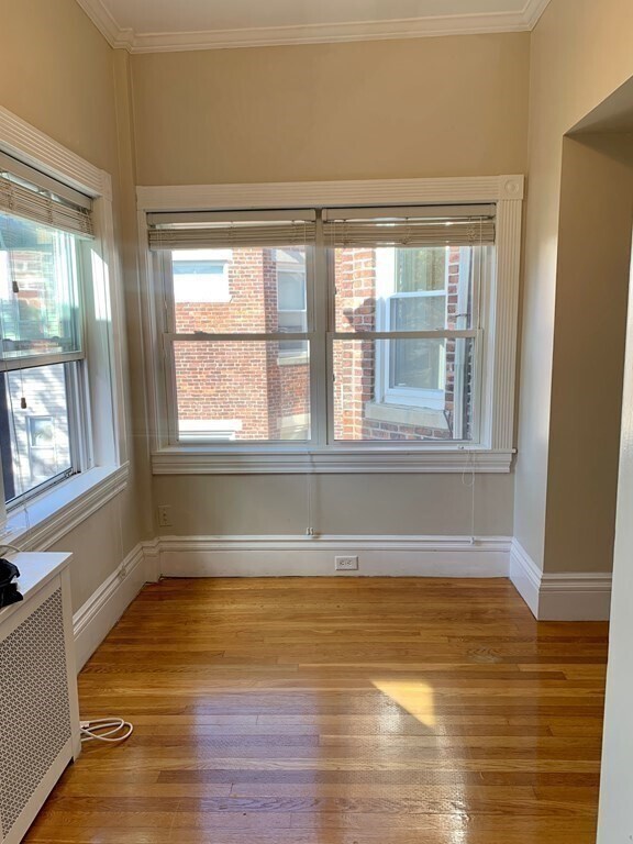 Foto del edificio - 34 Parkman St