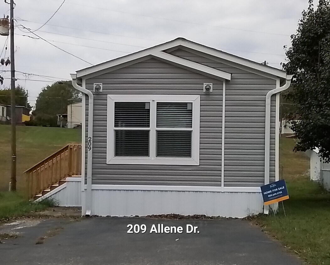 Primary Photo - 209 Allene Dr