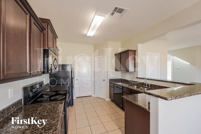 Foto del edificio - 1603 Yellow Stone Dr