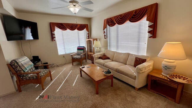 Foto del edificio - 1 Bed/1 Bath Upstairs Executive **Move In ...