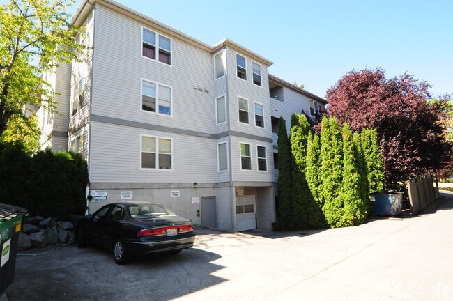 Foto del edificio - Park Court Apartments
