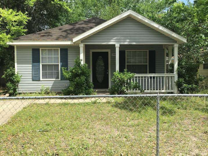 Primary Photo - 2083 McQuade St