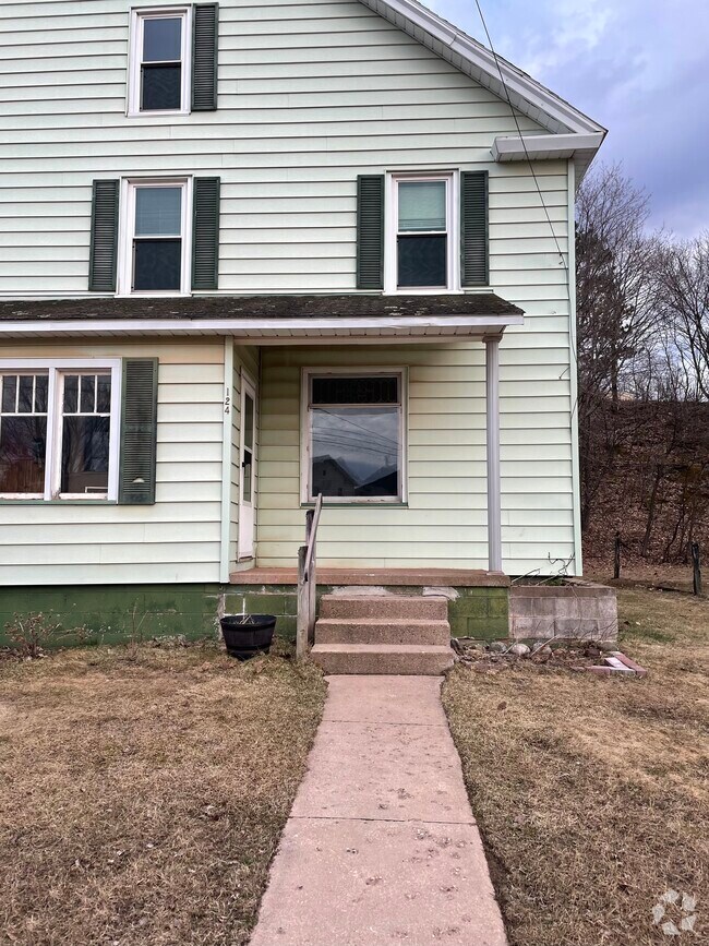 Apartments For Rent in Palmer MI with Parking 1 Rentals