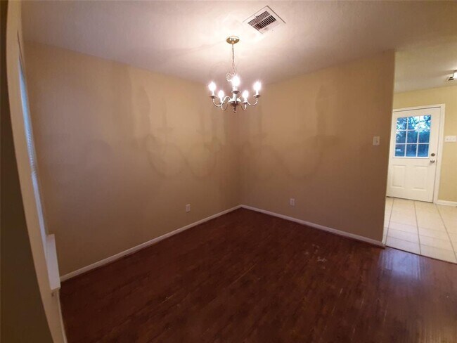 Foto del edificio - 5602 Amaranth Meadow Ln