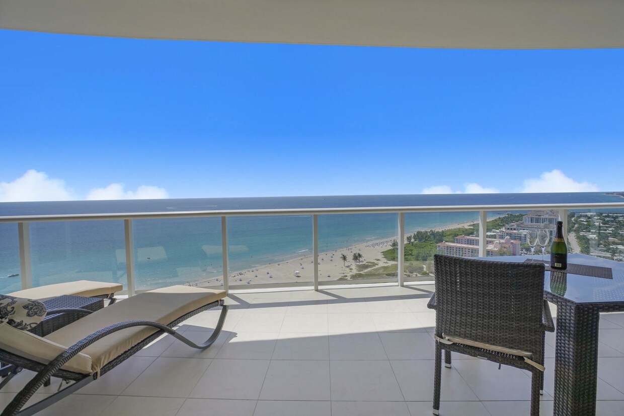 Foto principal - 2700 N Ocean Dr