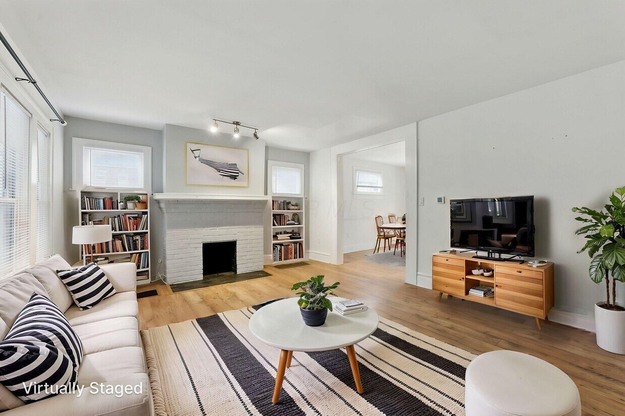 Foto principal - 1150 E Sycamore St