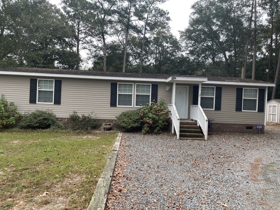 Foto principal - 982 Bethel Church Rd