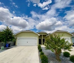Building Photo - 612 Grayson Ln