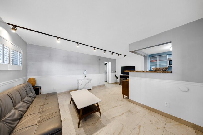 Foto del edificio - 759 Meridian Ave