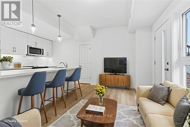 Building Photo - 70 Kenesky Dr