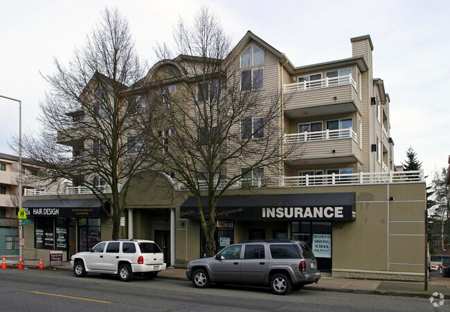 Maple Court Condos