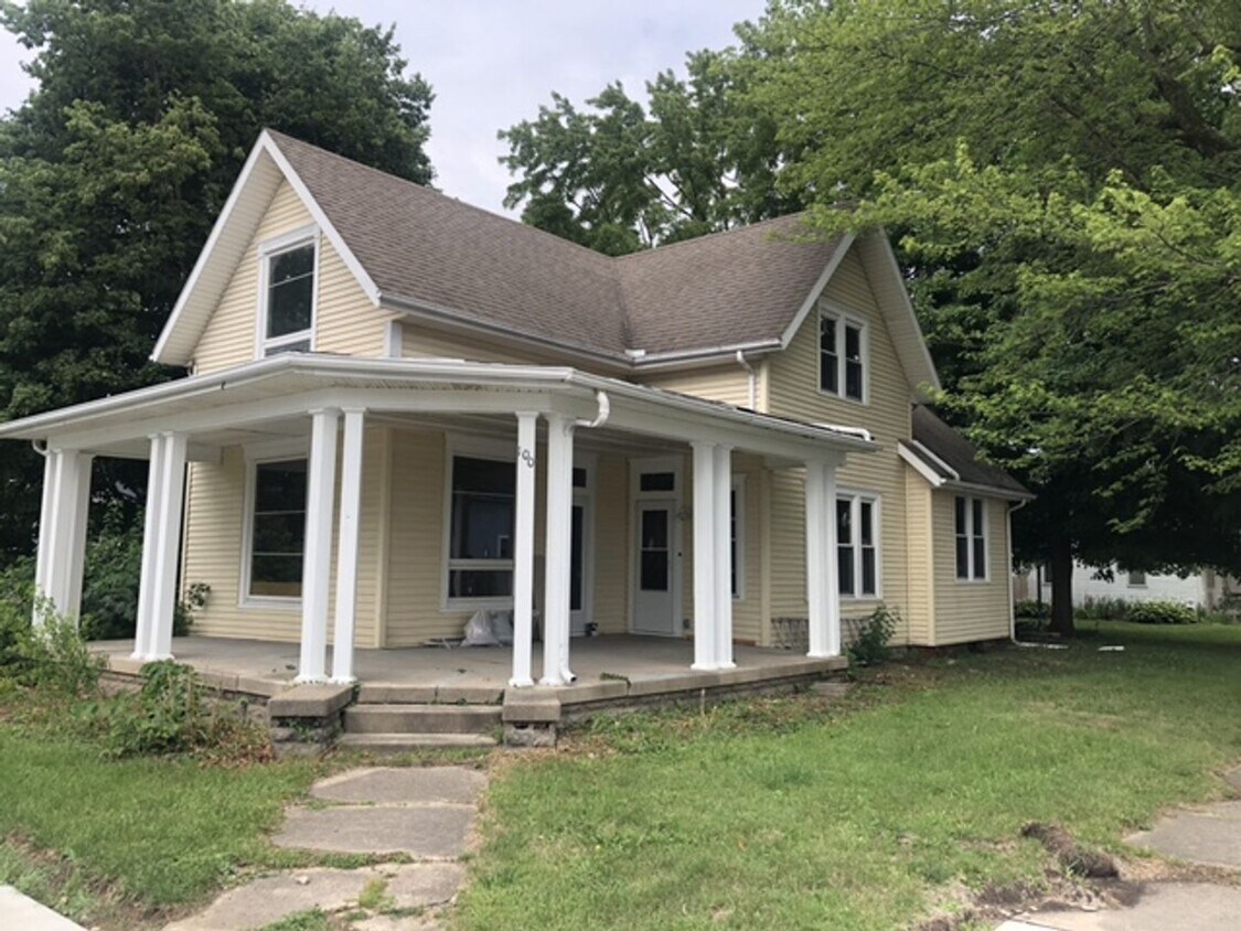 100 N Plank St, Rossville, IN 46065 House Rental in Rossville, IN
