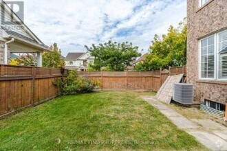 Building Photo - 688 Trudeau Dr
