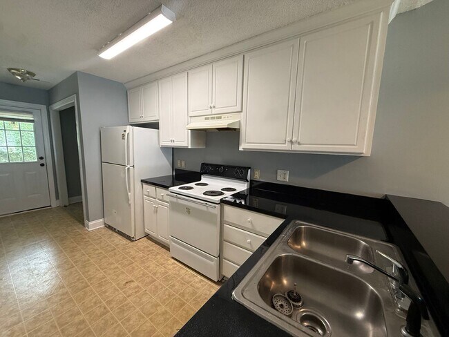 Foto del edificio - 3706 Citation Ct