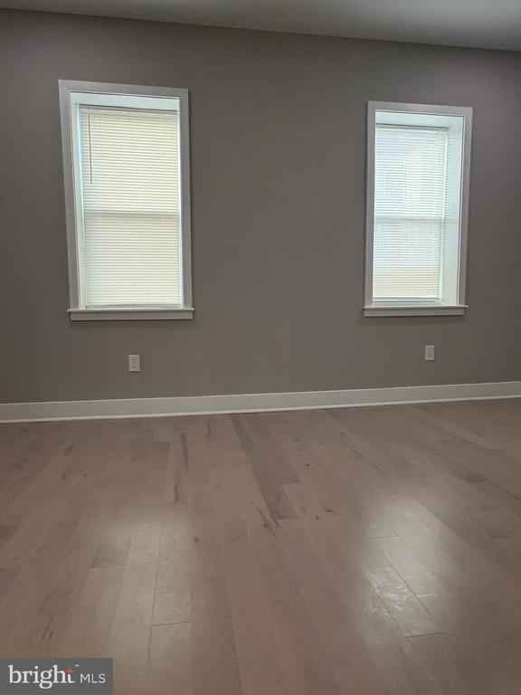 Foto del edificio - 2840 W Girard Ave
