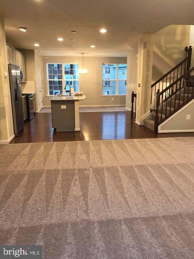 Building Photo - 4 br, 3 bath House - 940 MORGAN RUN ROAD