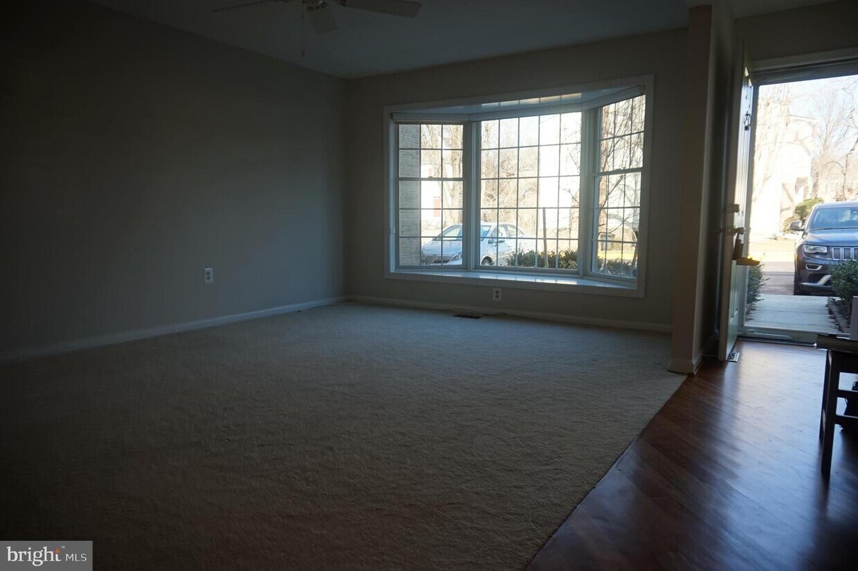 2984 Valera Ct, Vienna, VA 22181 Townhome Rentals in Vienna VA