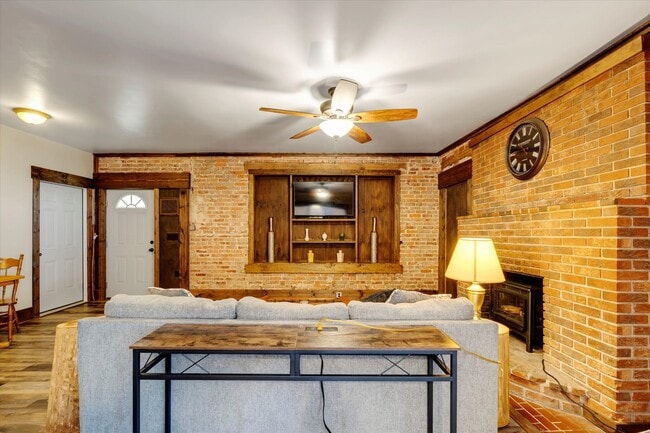 Building Photo - 144 Oakland Cir