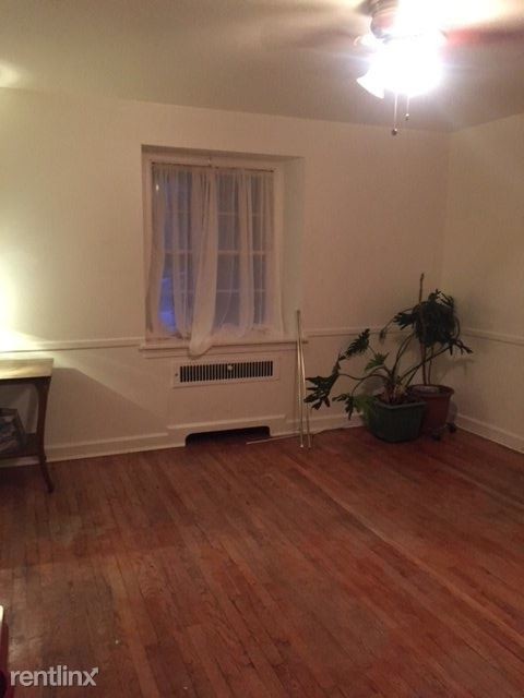 Building Photo - 3 br, 2 bath Apartment - 1208 Highland Avenue