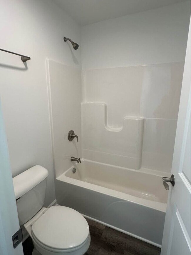 Foto del edificio - Twin Lakes Duplex