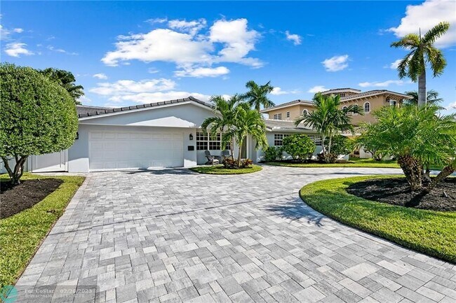 Foto del edificio - 2831 NE 8th Ct