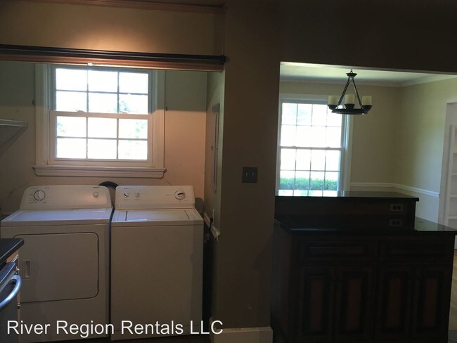 Foto del edificio - 4 br, 2 bath House - 312 East Fairview Avenue